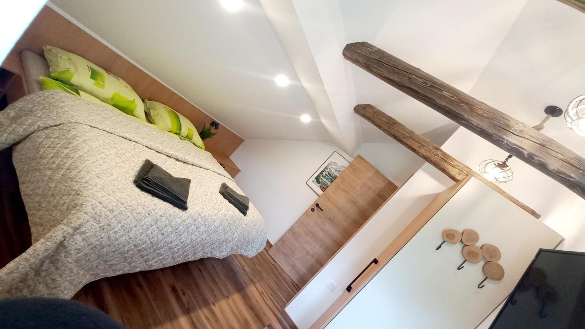 Apartma Rozle Mojstrana Ngoại thất bức ảnh